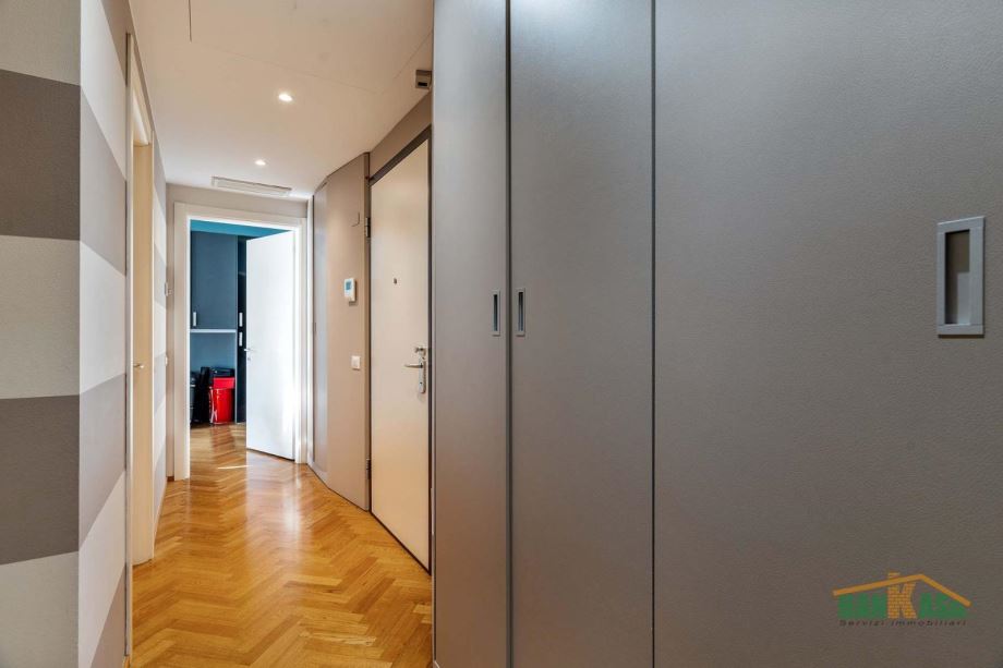 Appartamento in condominio di 4 locali 