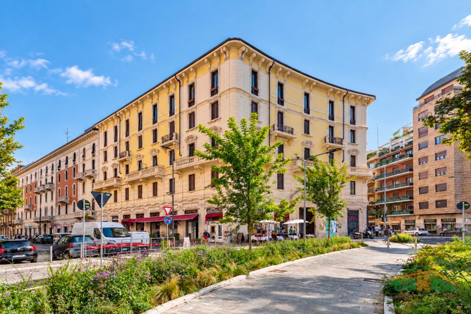 Appartamento in condominio in vendita MILANO PIAZZA CAIAZZO Appartamento in condominio in vendita MILANO PIAZZA CAIAZZO