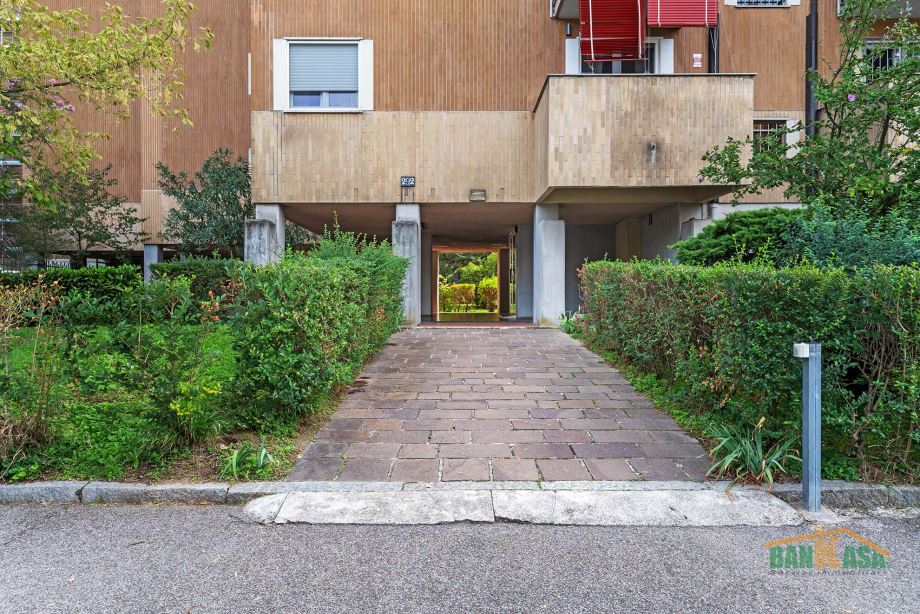 Appartamento in condominio di 3 locali 