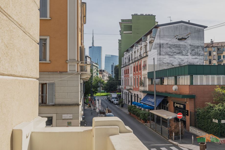 Casa di ringhiera di 2 locali 