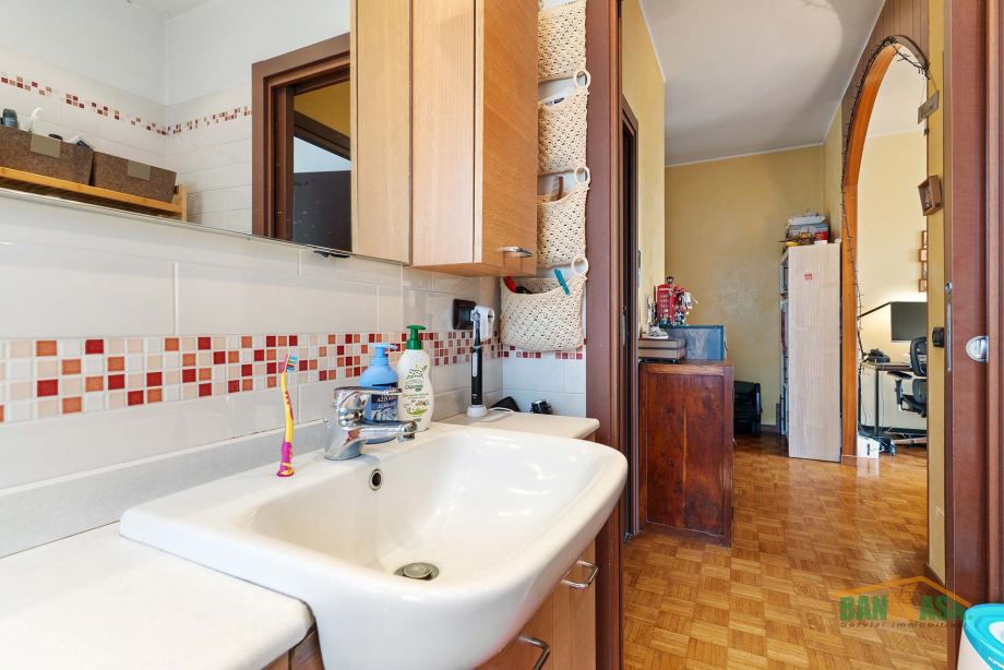 Appartamento in condominio di 2 locali 