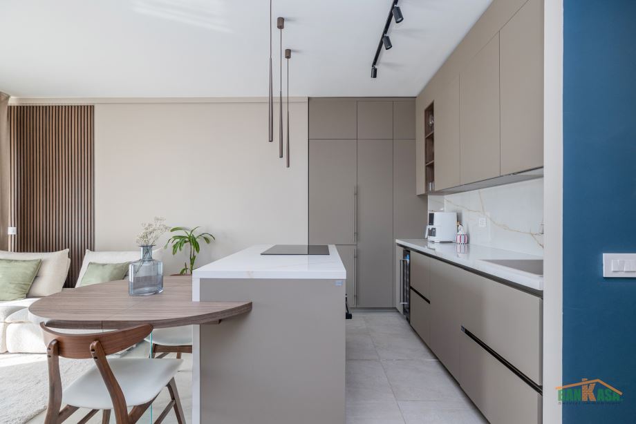 Appartamento in condominio di 4 locali 