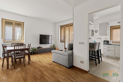 Appartamento in condominio in vendita MILANO NIGUARDA VIA PAOLO ROTTA
