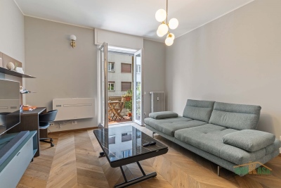 Appartamento in condominio in vendita MILANO VIA SANTA GIOVANNA D