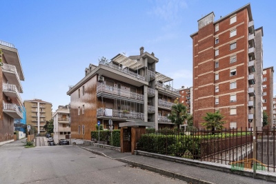Appartamento in condominio in vendita BRESSO VIA ALDO VILLA