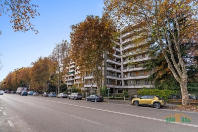 Appartamento in condominio in vendita BRESSO VIA ACHILLE GRANDI