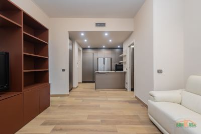 Appartamento in condominio in vendita MILANO VIA POLIZIANO Appartamento in condominio in vendita MILANO VIA POLIZIANO