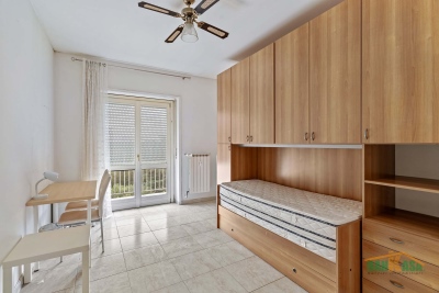 Appartamento in condominio in affitto MILANO VIA AREZZO