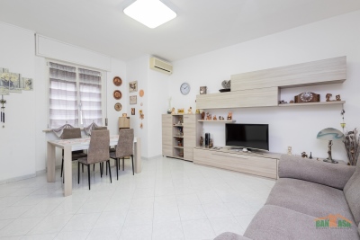 Appartamento in condominio in vendita BRESSO VIA EUGENIO VILLORESI 