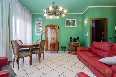 Appartamento in condominio in vendita MILANO VIA TREVI