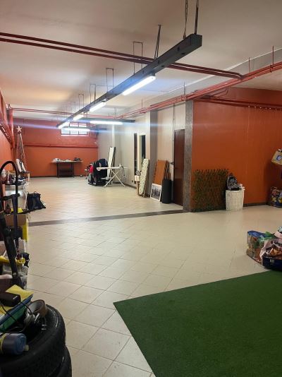 Laboratorio in vendita MILANO NIGUARDA VIA INNOCENZO FRUGONI