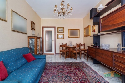 Appartamento in condominio in vendita MILANO VIA LANFRANCO DELLA PILA 