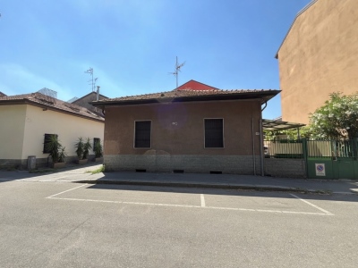 Soluzione indipendente in vendita SESTO SAN GIOVANNI VIA BECCARIA Soluzione indipendente in vendita SESTO SAN GIOVANNI VIA BECCARIA