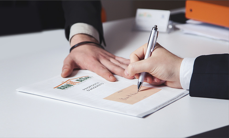 Risparmia tempo delegando a noi la tua compravendita immobiliare